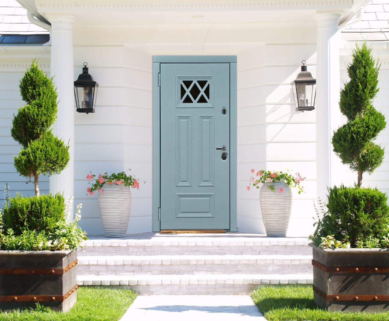 Украшение входной двери: лучшие идеи для вашего дома